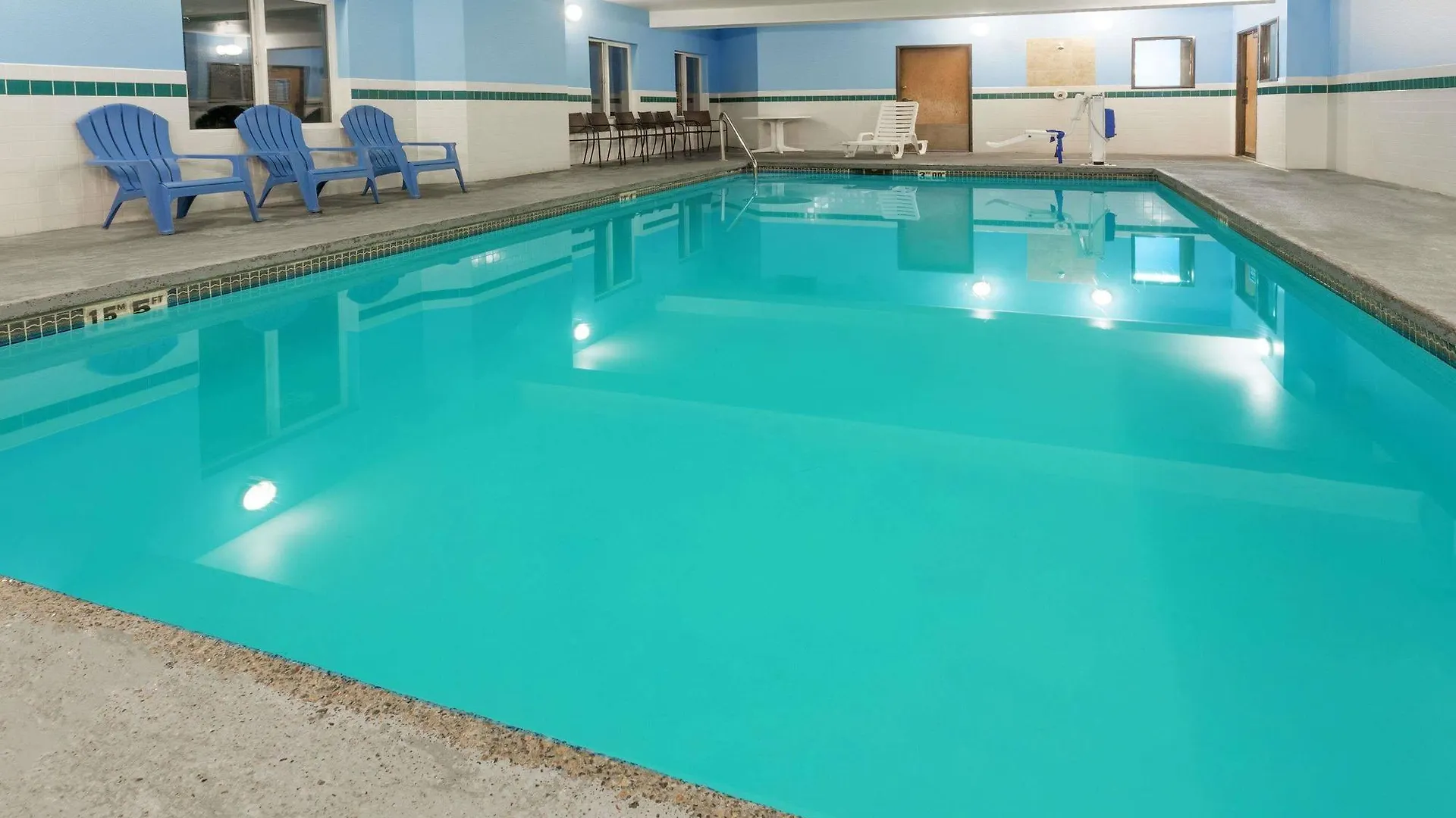 Days Inn By Wyndham Portland East Hotel